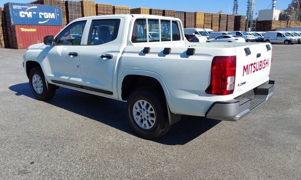 Mitsubishi L200 GL DC 2.4L 4WD 2024